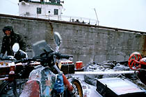 moto et stalactites sur europodyssee